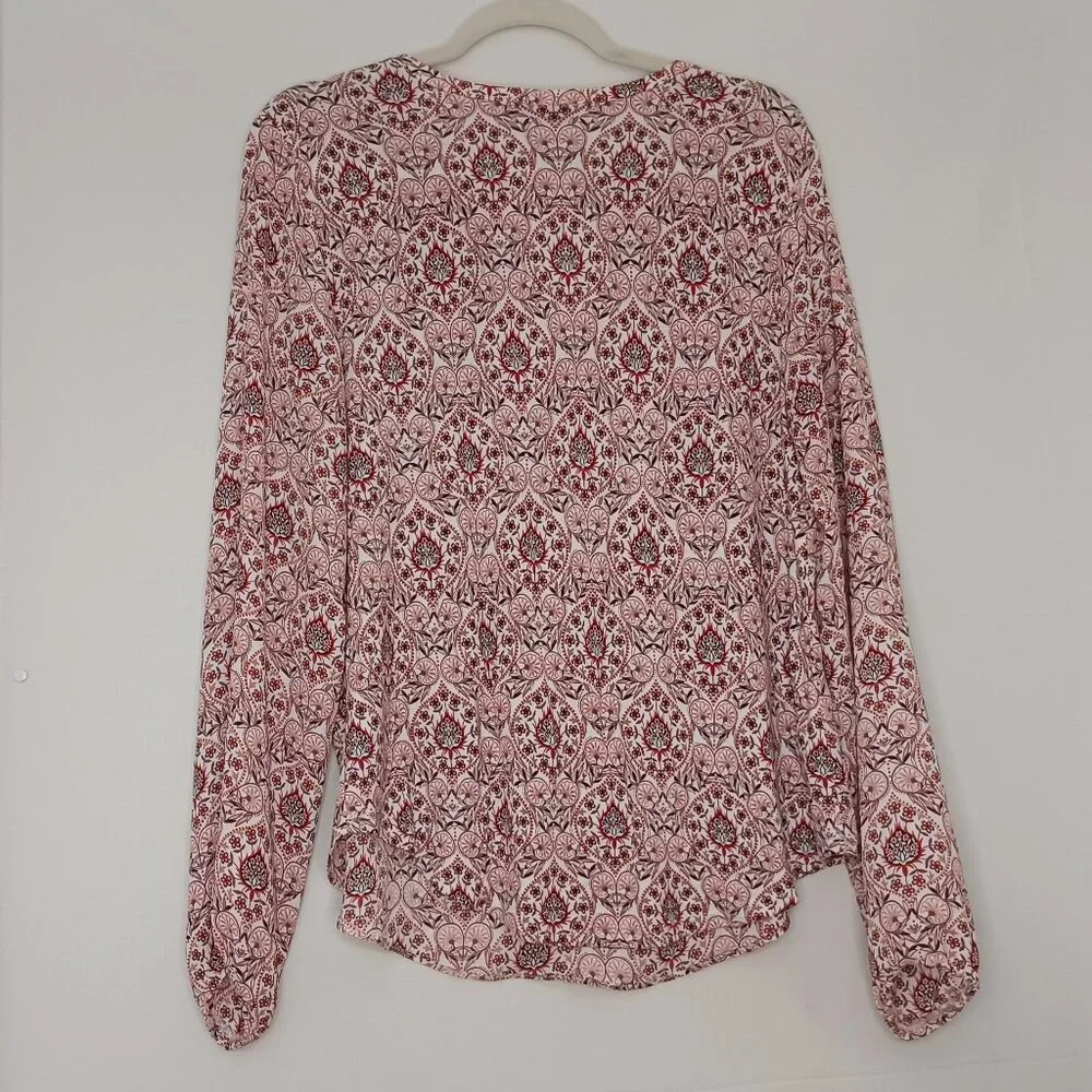 Women's Loft long sleeve paisley top with 1 sm flaw (see description) Size Large - Picture 2 of 9